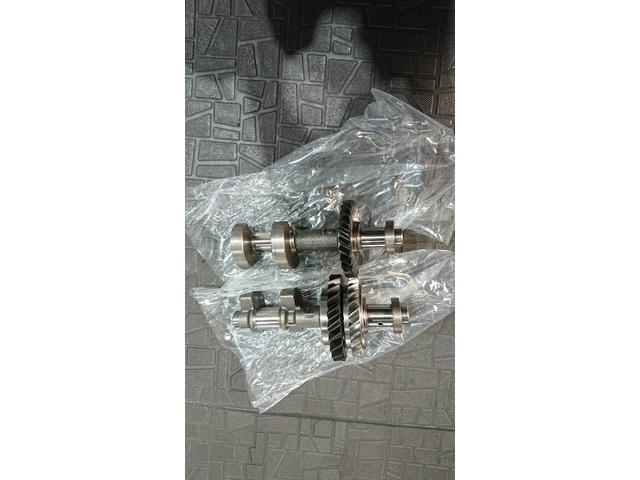 トリプルエス　京都　外車、輸入車修理　商品車両　２０ヴェルファイア　バランスシャフト交換