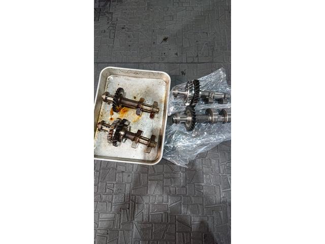 トリプルエス　京都　外車、輸入車修理　商品車両　２０ヴェルファイア　バランスシャフト交換