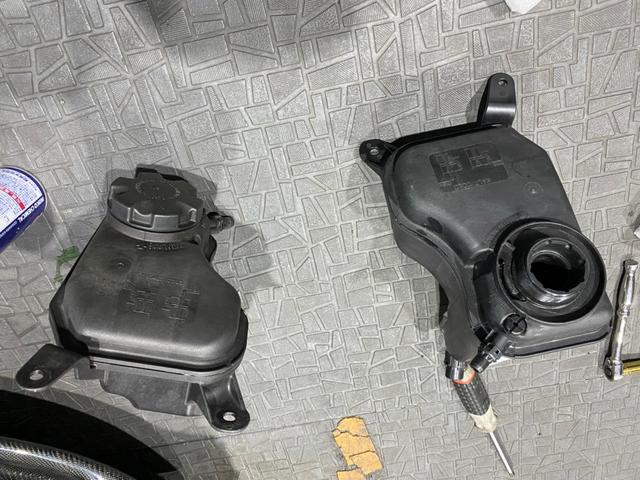 トリプルエス　京都　外車、輸入車修理　Ｈ様　335ⅰ　ＬＬＣ　サブタンク交換