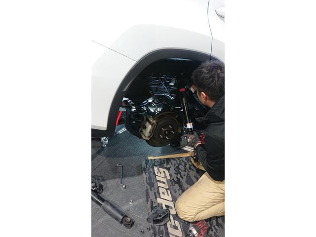 トリプルエス　京都　外車、輸入車修理　レクサスRX リア　R側　ショックアブソーバー交換