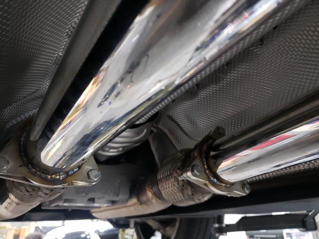 トリプルエス　京都　外車、輸入車修理　O様　ベントレー　コンチネンタルGT　ワンオフクロスパイプ、ロアリングキット取付