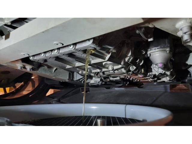 トリプルエス　京都　外車　輸入車整備　京都府K様　フェラーリ　458 デフオイル　ミッションオイル　交換