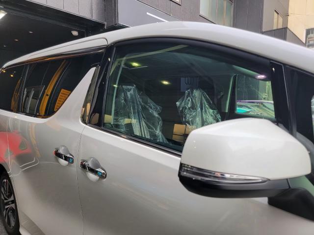 トリプルエス　京都　外車　輸入車整備　京都府　S様　トヨタ　30 アルファード　ドアバイザー　取り付け