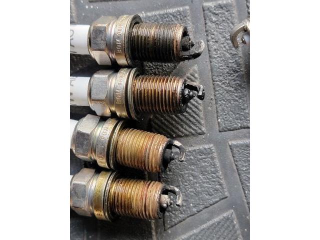 トリプルエス　京都　外車　輸入車整備　京都府　N様　アウディ　A4  アバント　プラグ　イグニッションコイル　交換