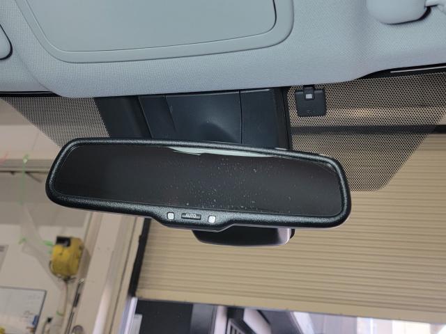 トリプルエス　京都　外車　輸入車整備　京都府　Y様　トヨタ　プリウス　50系　デジタルインナーミラー　取付