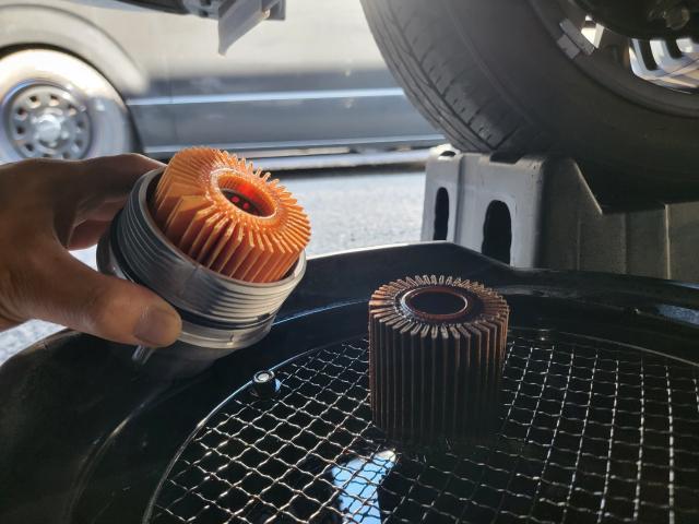 トリプルエス　京都　外車　輸入車整備　京都府　T様　トヨタ　アルファード　オイル、エレメント交換　ガソリン車用(オイル交換)