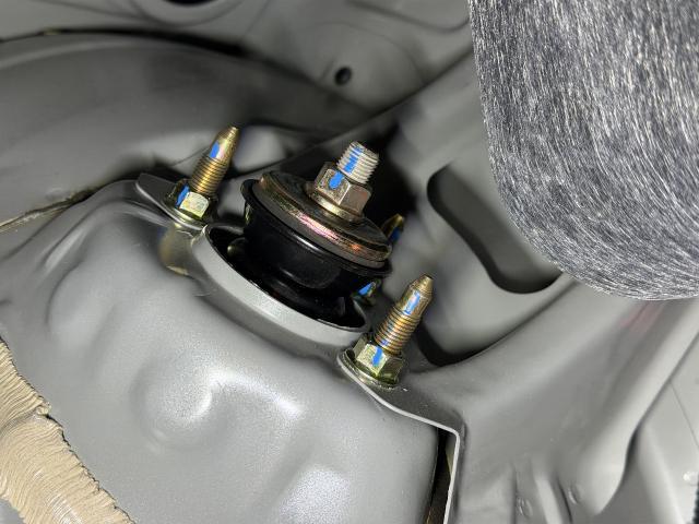 トヨタ　他 トヨタ　サスペンション・足回りパーツ取付