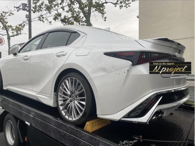 レクサス LEXUS IS IS300h 擦り 凹み リアフェンダー レクサス LEXUS IS IS300h 擦り 凹み リアフェンダー