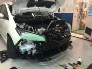 ＨＩＤ取り付け、ライト類の交換などもお任せください！