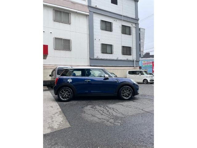大阪府!東大阪市より! F56ミニクーパーショックアブソーバー 大阪府!東大阪市より! F56ミニクーパーショックアブソーバー