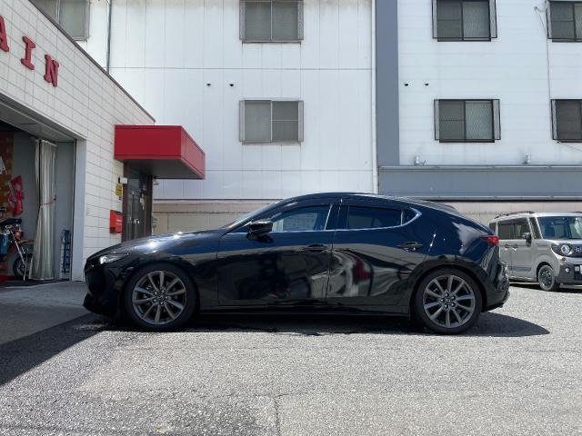 MAZDA3 AutoExe ローダウンスプリング取り付けいたしました！