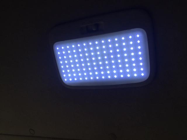 【茨木市】M様　２００系ハイエース　ナビ　ETC　バックカメラ　LED室内灯　取付