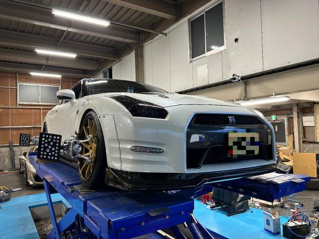 日産　ＧＴ－Ｒ　アライメント