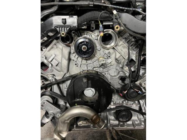 ベントレー　ベンテイガ　オーバーヒート修理