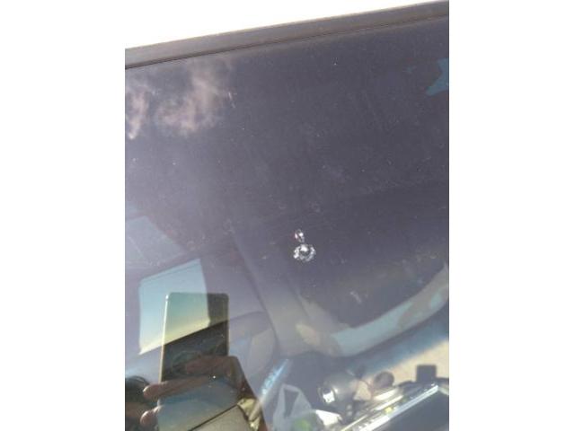 ホンダ　ライフ　オイル交換　エレメント交換　ガラスリペア