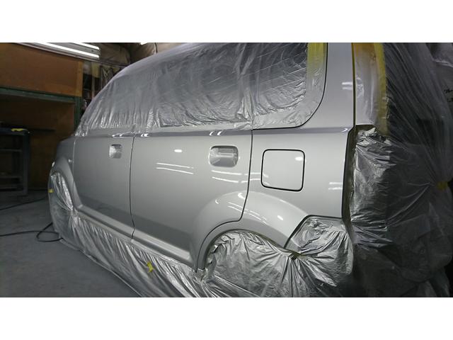 ekスポーツ　鈑金塗装