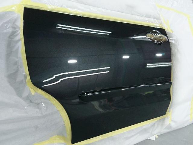 マツダMPV ドア修理　鈑金塗装