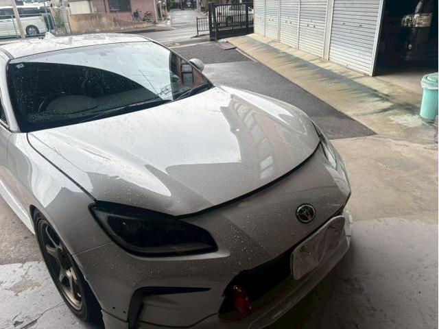 スバル　ＢＲＺ　クリア　塗装　カーボン　ボンネット　交換