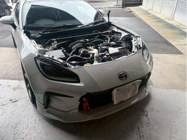 スバル　ＢＲＺ　クリア　塗装　カーボン　ボンネット　交換