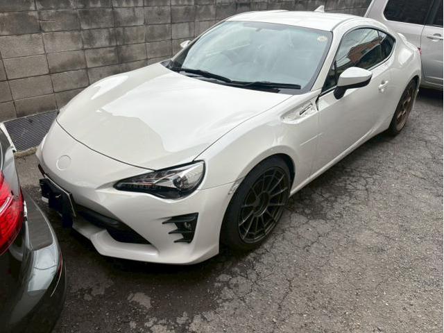 トヨタ　８６　ホイール・タイヤ交換　車高調整　キャンバー調整　アライメント調整