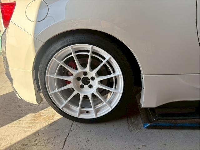 トヨタ　８６　ホイール・タイヤ交換　車高調整　キャンバー調整　アライメント調整
