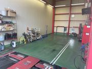 車検はもちろん、修理、タイヤ、オイル、バッテリー、保険、鈑金塗装、車の事なら何でも当店にお任せ下さい