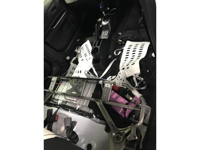 トヨタ　アクア　シートヒーター　持ち込み取り付け（REVISTAR奈良）