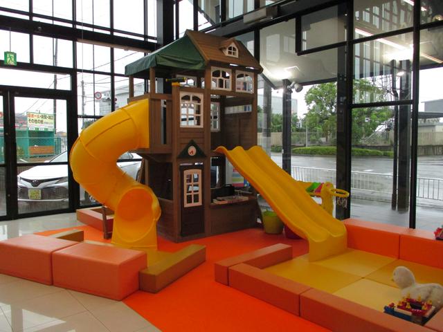 トヨタカローラ南海株式会社 八田プラザ(5枚目)