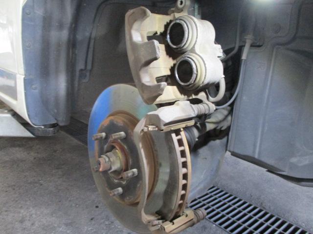 ラジエター交換作業　ニッサン　セレナ　C25　大阪府　大阪市　松原市　堺市