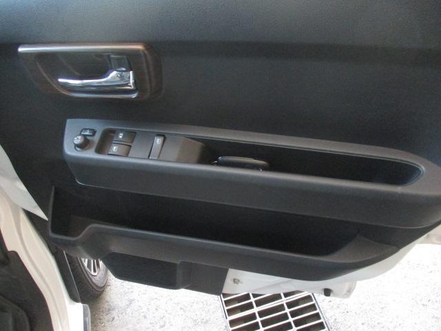 GOOPITご来店。ダイハツ　アトレー　ドアミラー開閉スイッチ取付。大阪府　大阪市　松原市　堺市