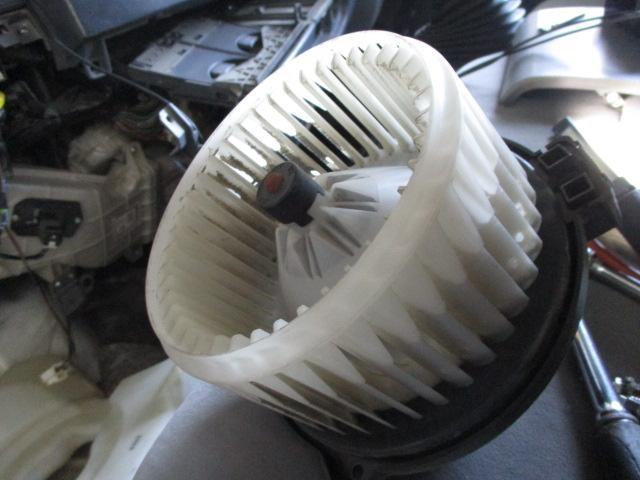 エアコン異常　マツダ　タイタン　LHR85　大阪府　大阪市　松原市　藤井寺市　富田林市