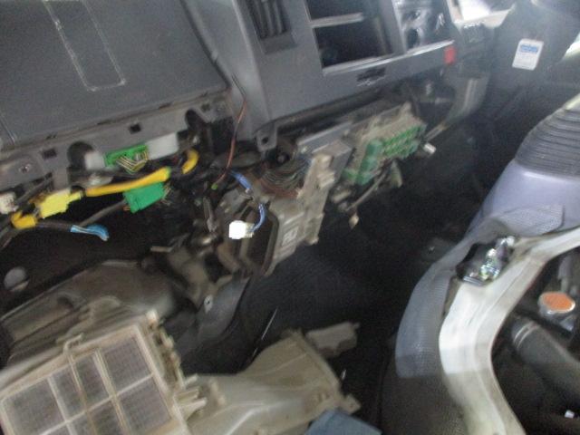 エアコン異常　マツダ　タイタン　LHR85　大阪府　大阪市　松原市　藤井寺市　富田林市