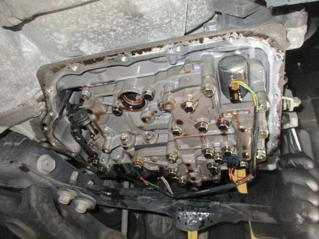 CVTオイル圧送交換　過走行車も作業します　トヨタアルファード　車検整備　大阪府　大阪市　堺市　松原市