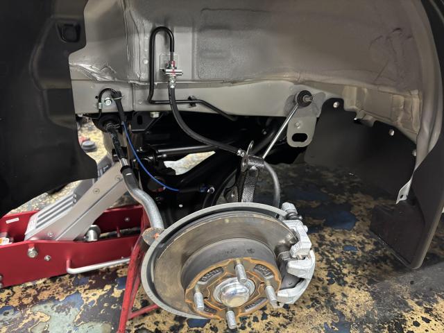 スズキ　エブリイ　部品お店手配　取付　安い　和泉市部品取付　泉大津市部品取付　高石市部品取付　堺市部品取付　岸和田市部品取付　南大阪部品取付　泉州部品取付　土日祝営業　自社工場　無料代車貸し出し　無料見積もり　