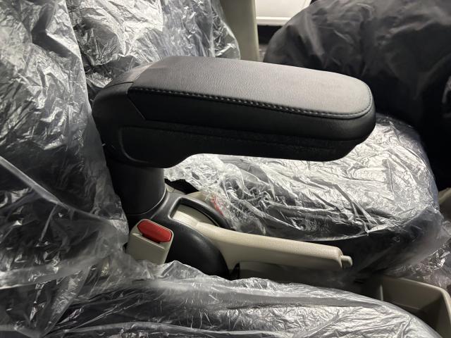 スズキ　エブリイ　部品お店手配　取付　安い　和泉市部品取付　泉大津市部品取付　高石市部品取付　堺市部品取付　岸和田市部品取付　南大阪部品取付　泉州部品取付　土日祝営業　自社工場　無料代車貸し出し　無料見積もり　