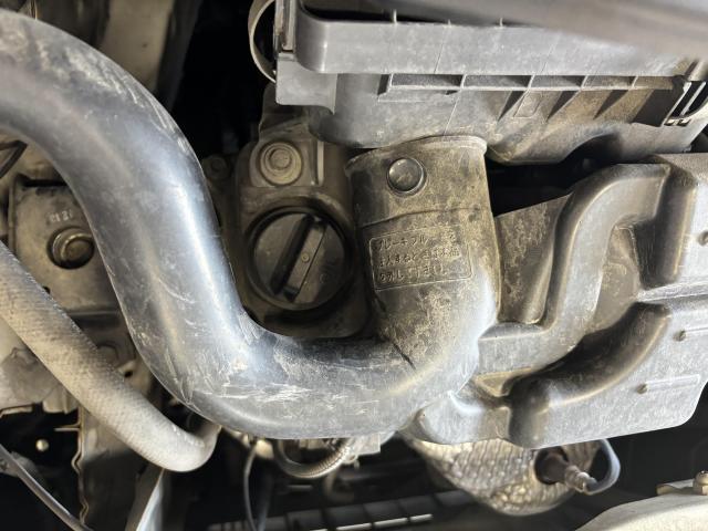 ダイハツ　ムーヴ　オイル交換　安い　和泉市オイル交換　泉大津市オイル交換　高石市オイル交換　堺市オイル交換　岸和田市オイル交換　南大阪オイル交換　泉州オイル交換　土日祝営業　無料代車貸し出し　無料見積もり