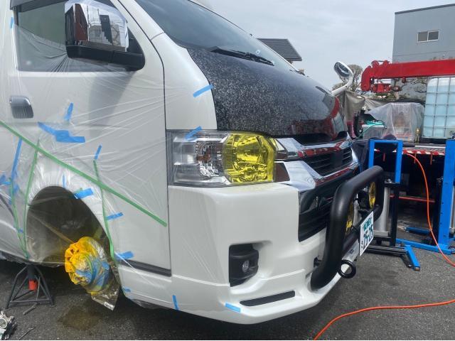 トヨタ　ハイエース　キャンピングカー　キャリパー塗装