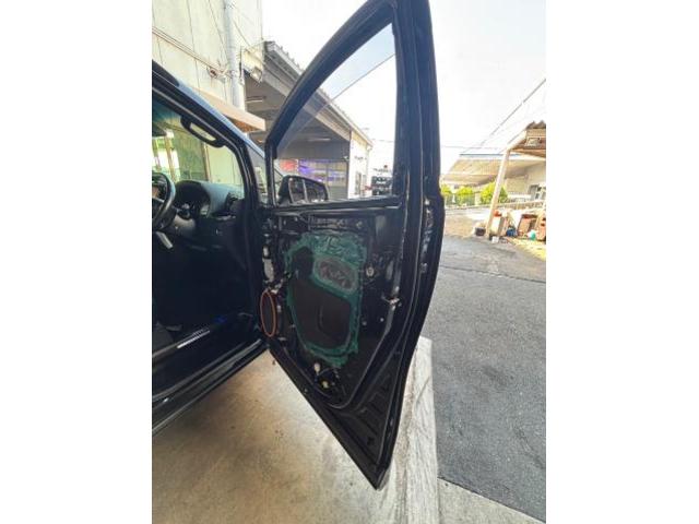 トヨタ アルファード ミラーカメラユニットカーテシーランプ不良 交換