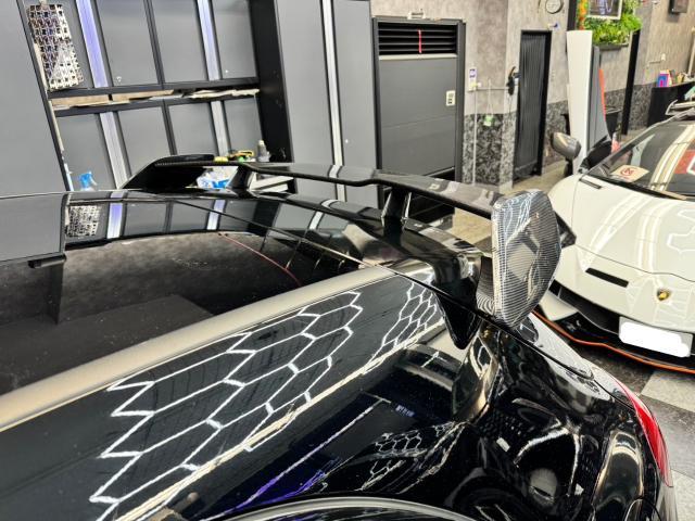 メルセデス・ベンツ　ＡＭＧ　Ａ45S W177 リアウィング取付