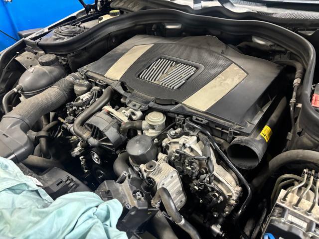 メルセデス・ベンツ　Ｅクラス　W212 パワーステアリング　作動不良　パワステポンプ　ベルト　フルード　交換　
