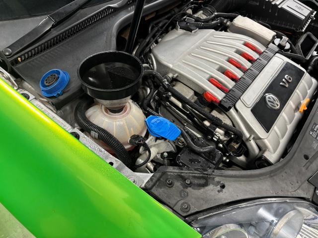 フォルクスワーゲン　ゴルフR32 クーラント漏れ修理　サーモスタットハウジング交換