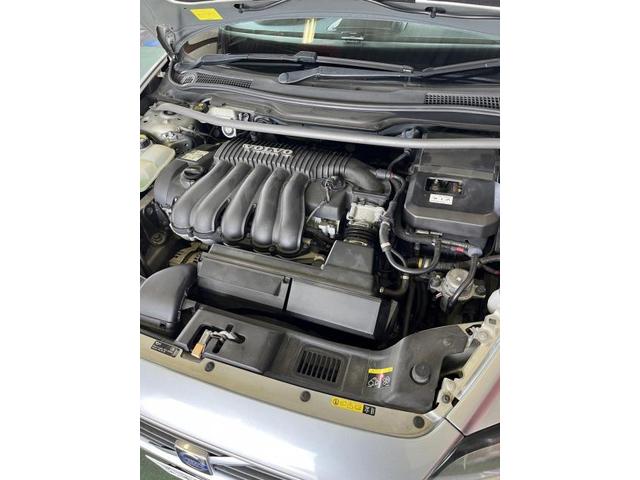 スロットルボディの交換　ボルボ V50 CBA-MB5244　地域密着　整備工場　車検　修理　鈑金　塗装　事故修理 保険各種 パーツ持込取付　奈良　北葛城郡 広陵町 磯城郡 田原本町　大和高田市　橿原市　葛城市　香芝市　御所市