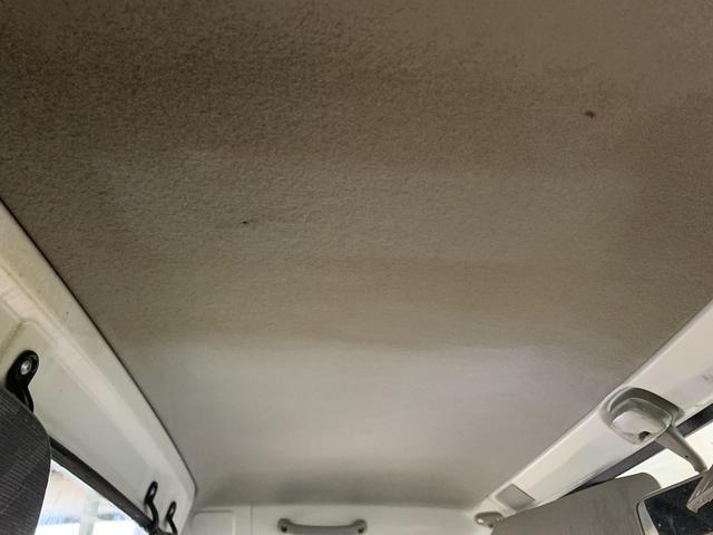 スクラムトラック　DG63T　室内天井　タバコヤニ汚れクリーニング　ルームクリーニング　東大阪市　八尾市　大東市