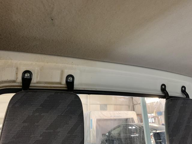 スクラムトラック　DG63T　室内天井　タバコヤニ汚れクリーニング　ルームクリーニング　東大阪市　八尾市　大東市