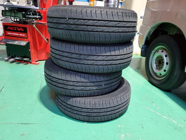 三菱　コルト　タイヤ交換　１７５／６５Ｒ１４　和泉市　自動車工房ＰＲＯＵＤ
