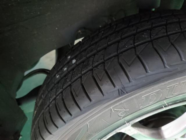 三菱　コルト　タイヤ交換　１７５／６５Ｒ１４　和泉市　自動車工房ＰＲＯＵＤ
