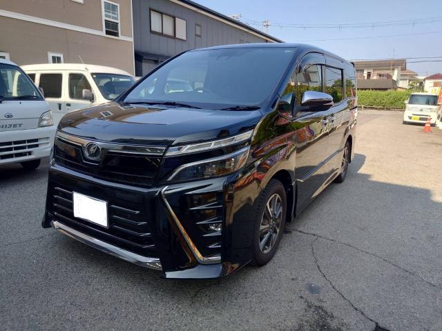 ヴォクシー　キズ・へこみ直し　板金修理　#proudcorporation株式会社 #自動車工房proud #近畿運輸局認証工場 #車検 #整備 #新車販売 #中古車販売 #コーティング #キーパープロショップ 