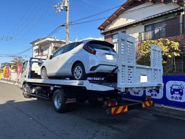 トヨタ　アクア　レッカー　交通事故レッカー　ロードサービス　#proudcorporation株式会社 #自動車工房proud #近畿運輸局認証工場 #車検 #整備 #新車販売 #中古車販売 #レッカー#大阪レッカー#ロードサービス