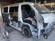 事故修理・保険修理も自社工場で直します！