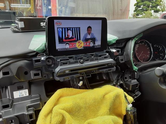 マツダ　ＣＸ-8　テレビキットの取付をさせていただきました。　持込パーツ大歓迎　代車無料　滋賀　守山